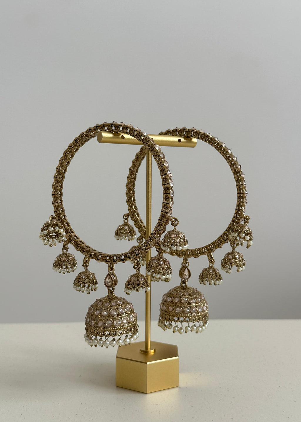 Mia Karay
