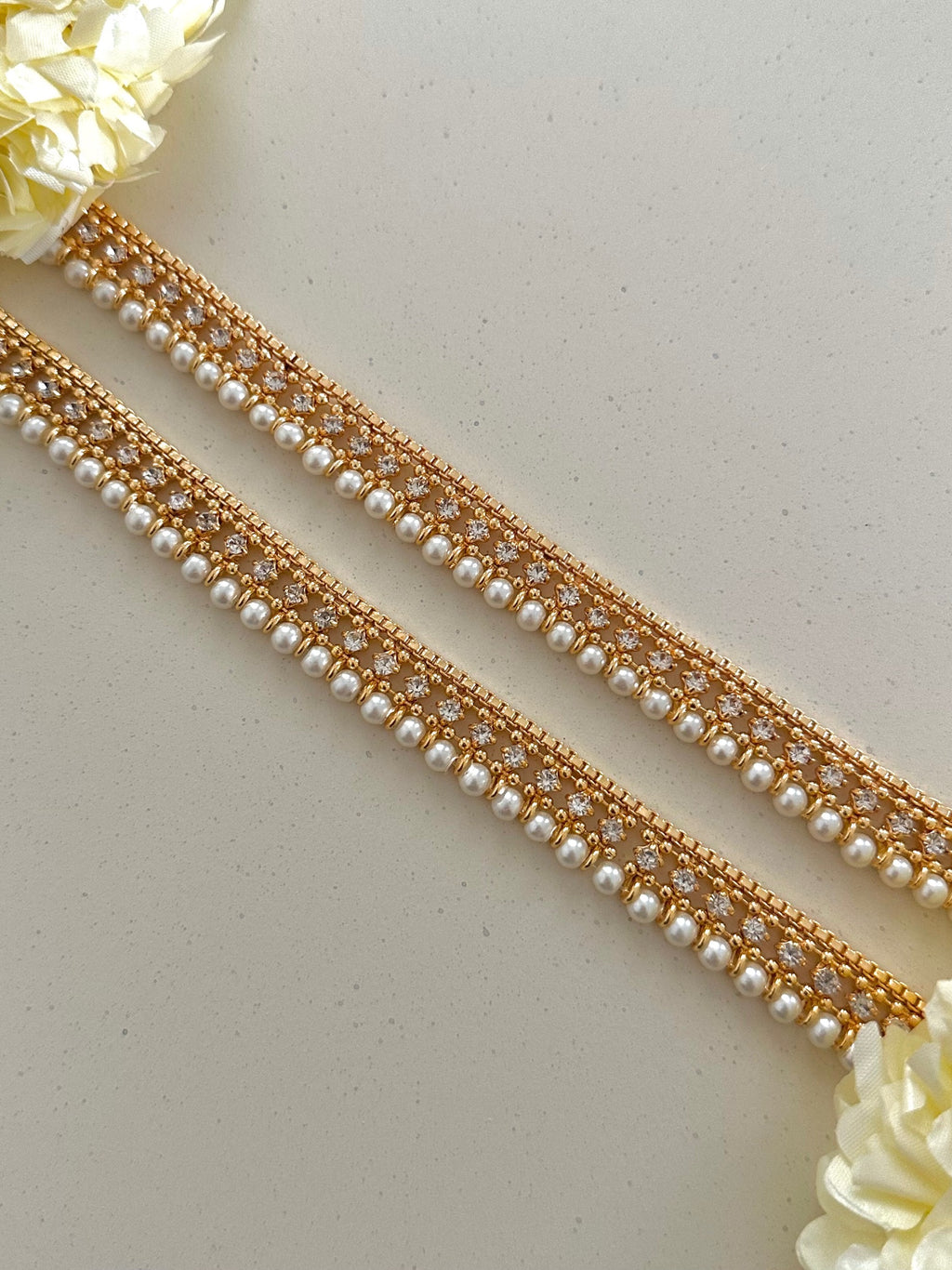 Elle Luxe Jhanjar Gold