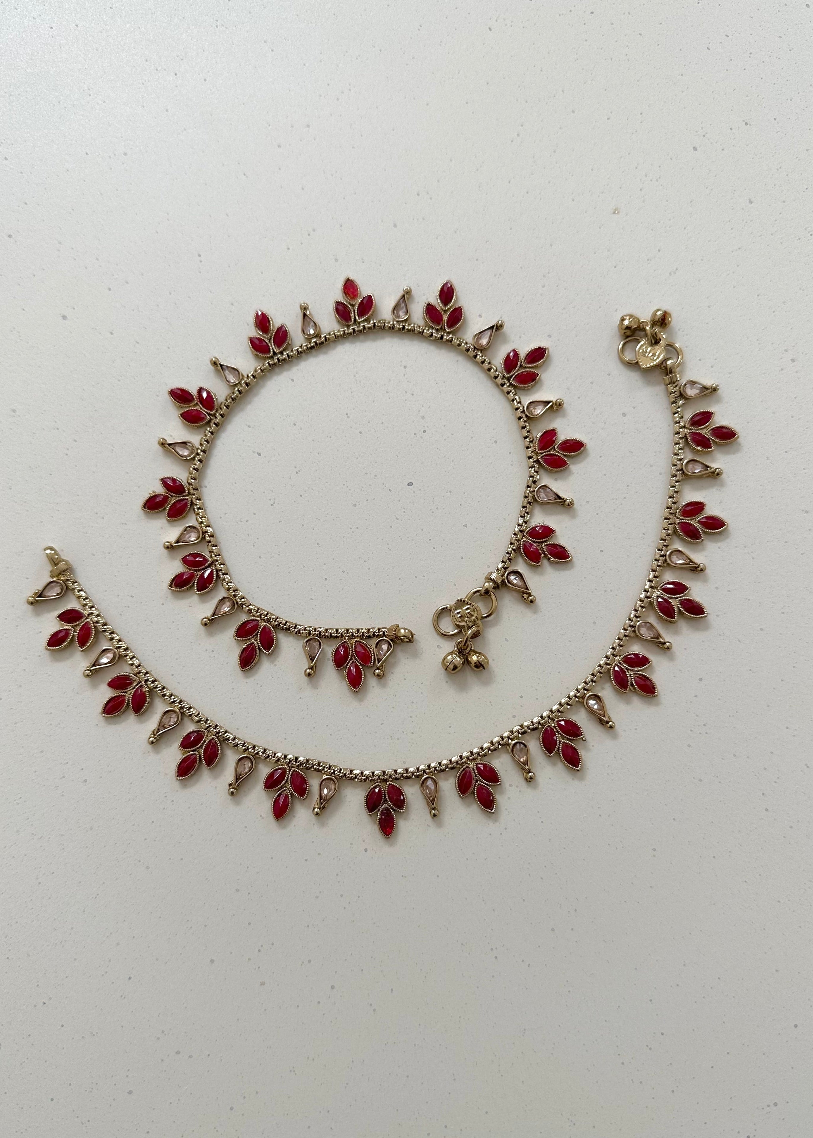 Lotus Jhanjar Red