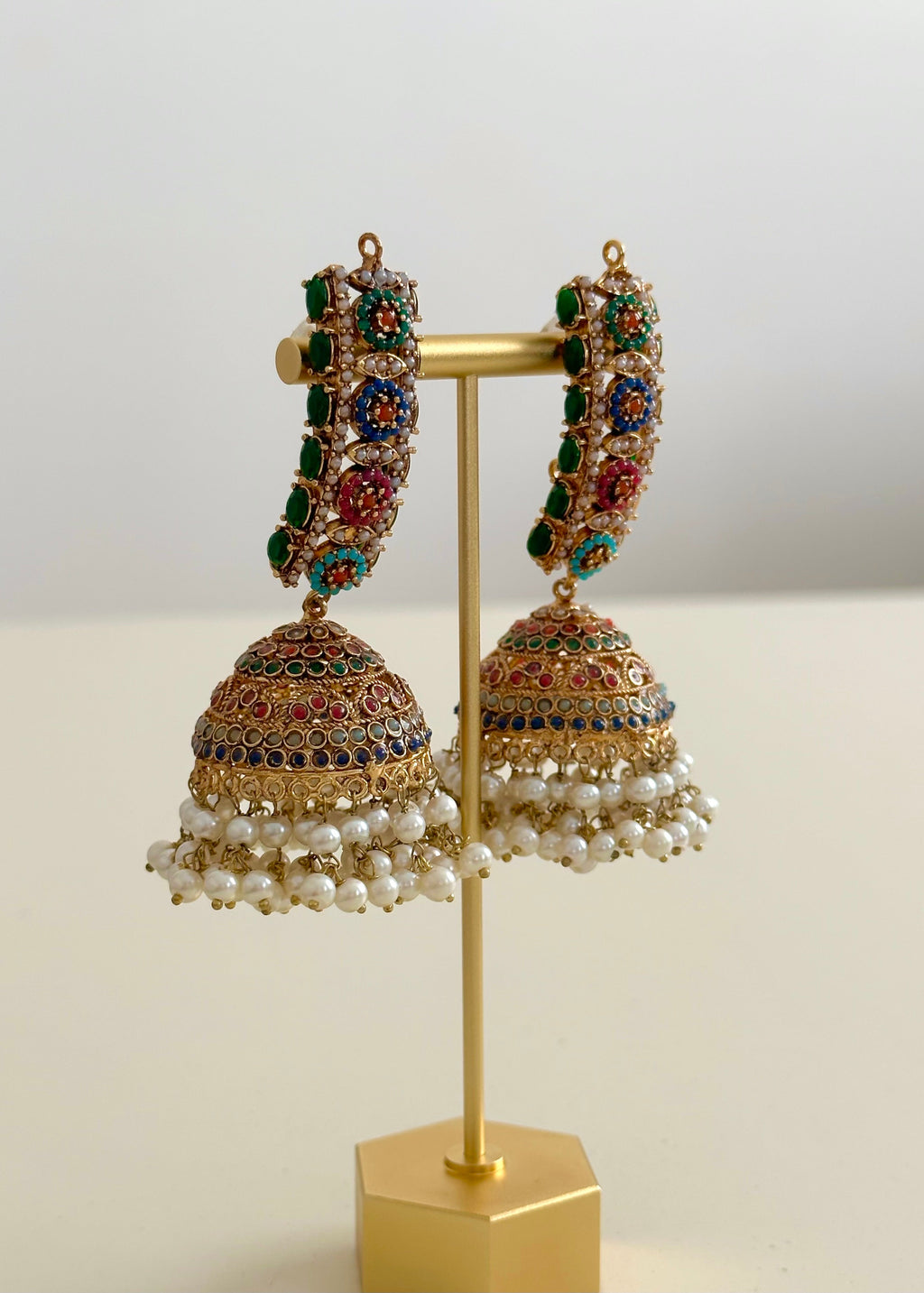 Sara Earrings Emerald