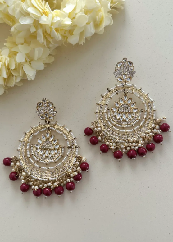 Maya Earrings White