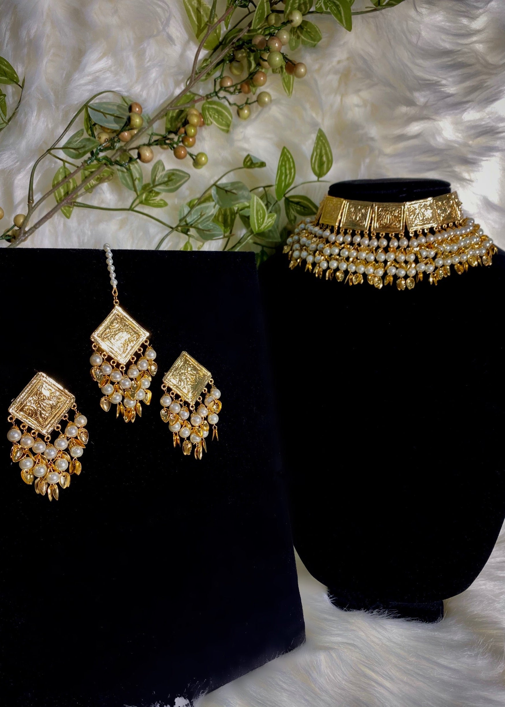 Maya Pittal Patti Set White